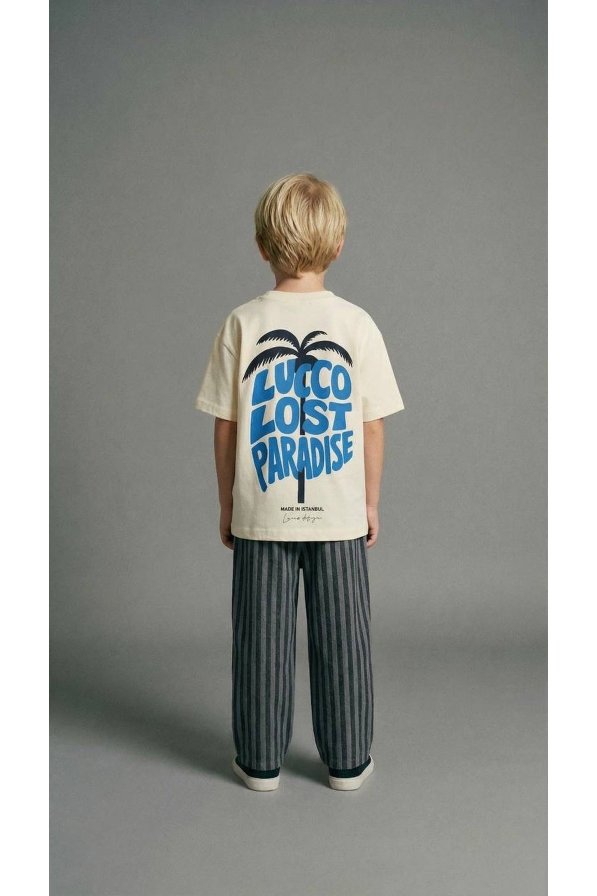 Erkek çocuklar için baskılı bisiklet yaka t-shirt ve çizgili pantolon - Limonlu Pamuk