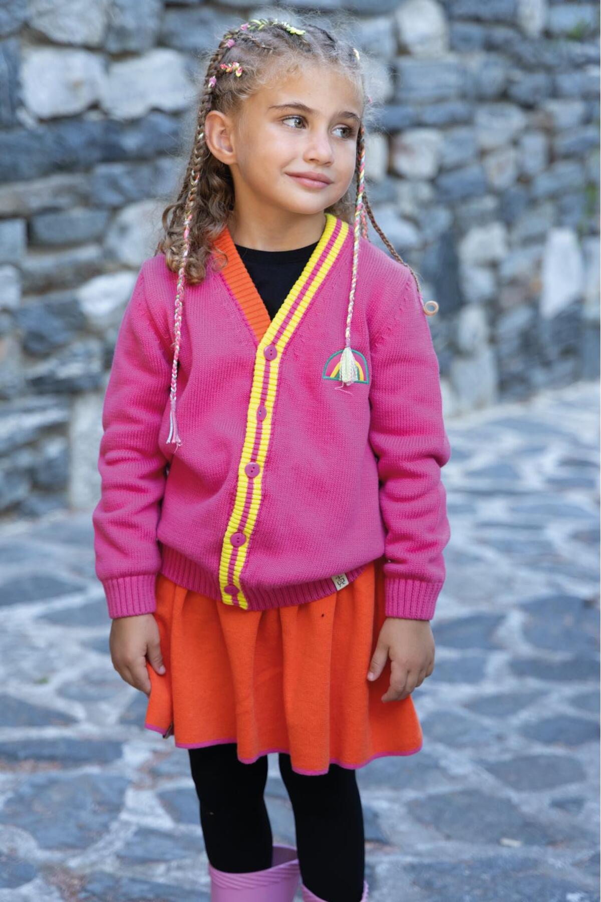 Kız çocuklar için nakış aplikeli çizgili triko hırka - pembe / turuncu & lime çizgili biyeli - %100 pamuk - Limonlu Pamuk